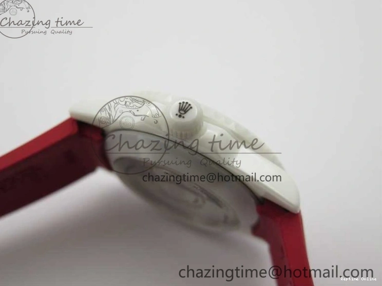 0123 WrinkleFree Submariner 40mm White Ceramic 5GF Best Edition White Red Dial on Red Rubber Strap SA 2485